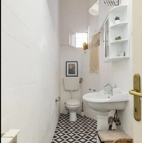 Apartamento Romeo. Luminoso Al Centro Di Roma